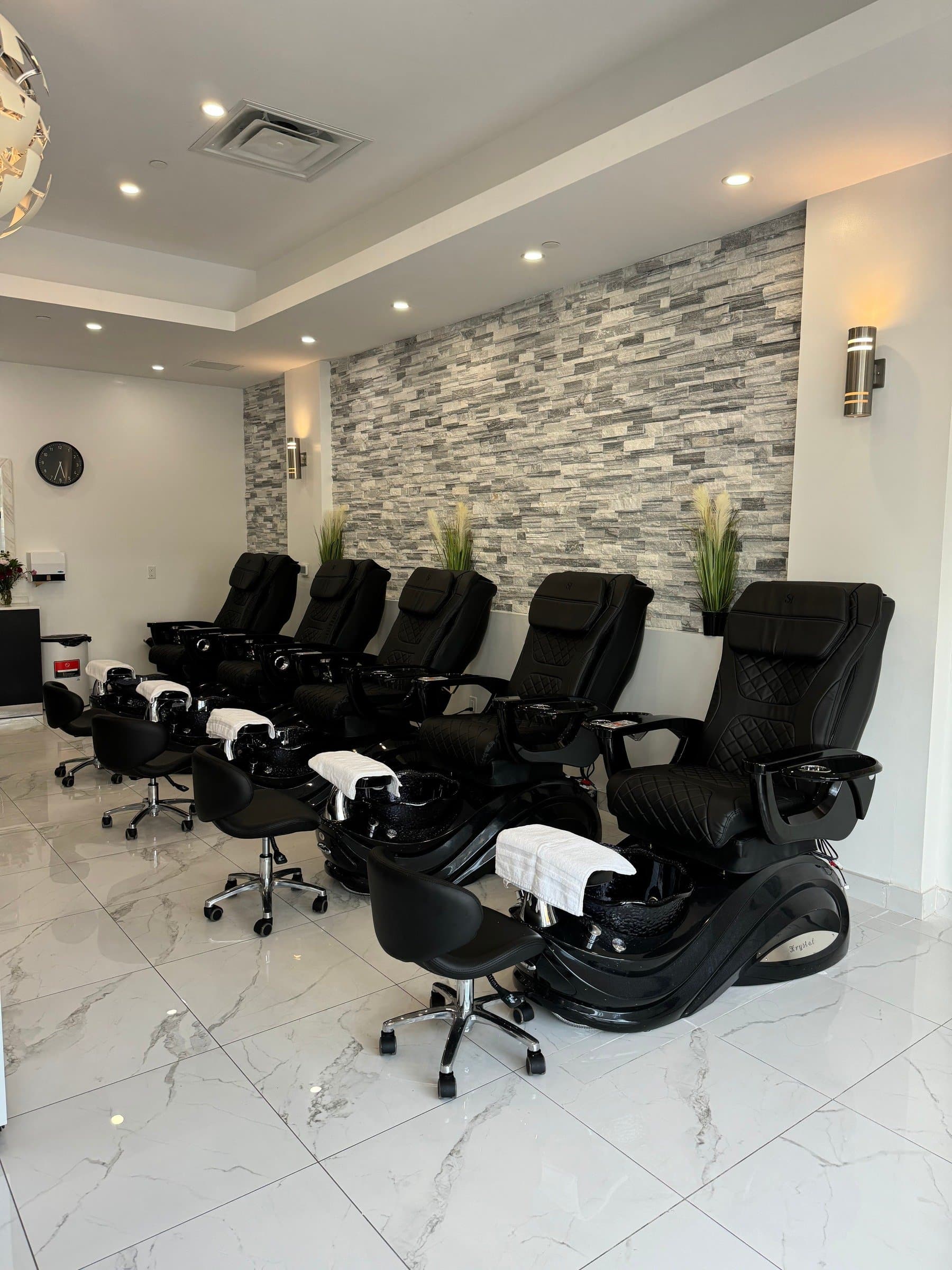 Salon Atmosphere